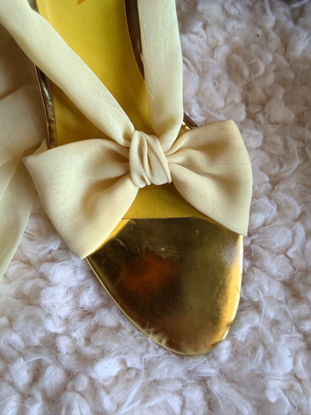 Vintage BCBG Max Azria Gold Ankle Wrap Heels Chiffon Bow Y2K Coquette Heels 8.5⁠ - Picture 3 of 6